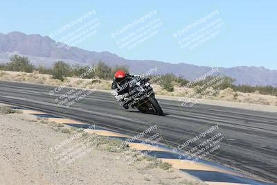 media/Dec-04-2025-Racers Edge (Thu) [[5ebc9f124d]]/2-A Group/1-Session 2 (Turn 7 Inside)/